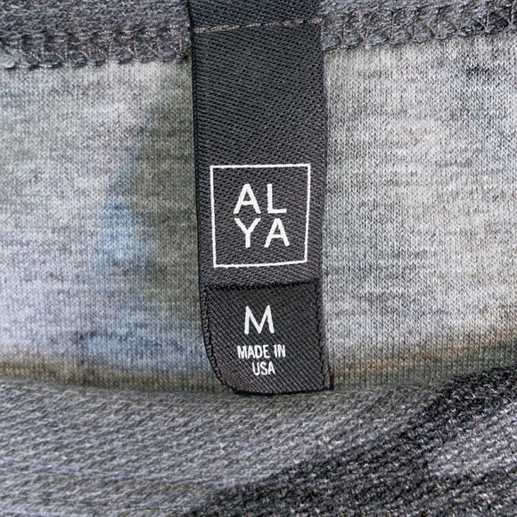 Alya Camo-Print Jersey Midi Dress - Medium - Picture 2 of 5